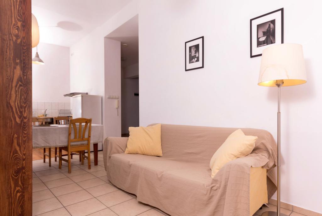 Apartment Forum